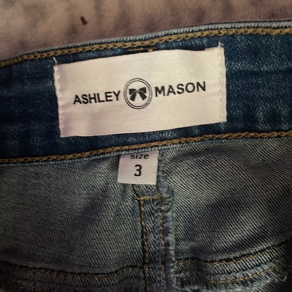 jeans - Picture 2 of 4